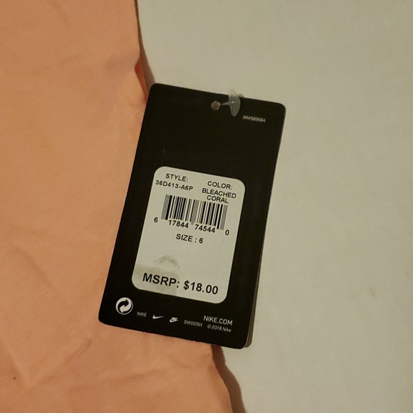 NWT: NIKE Shirt Bundle - Picture 11 of 11